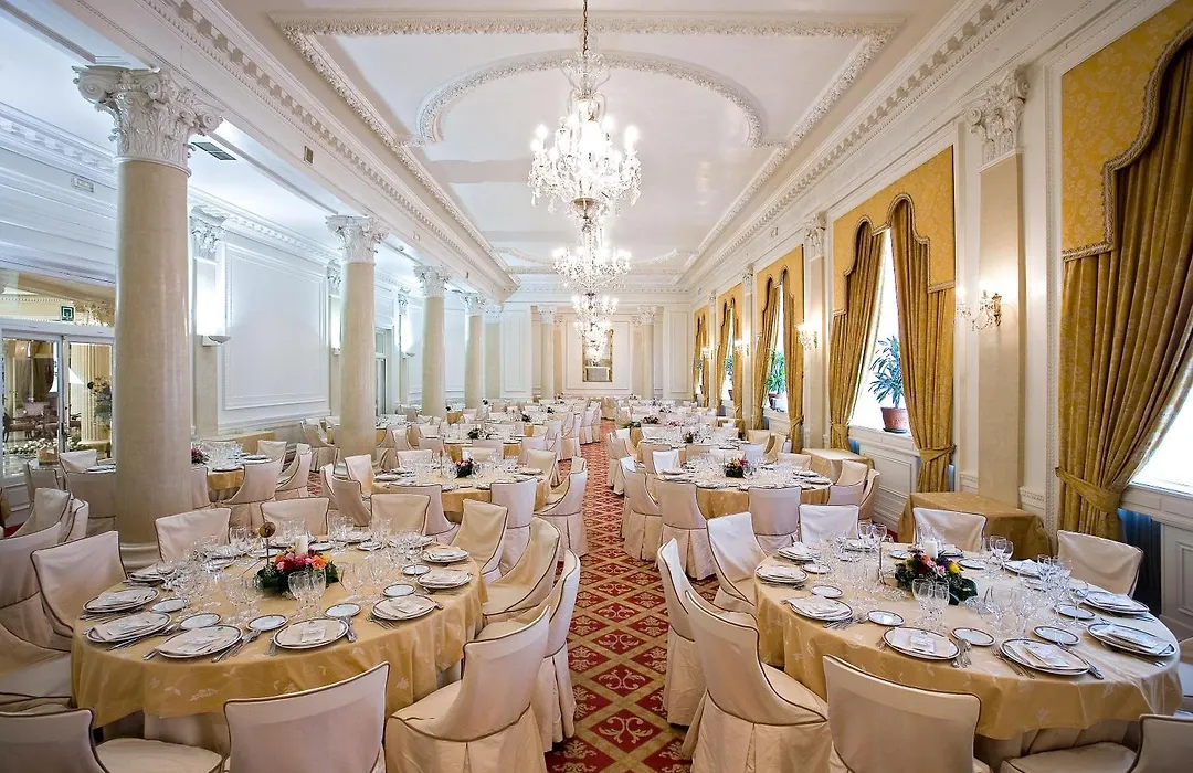 Hotel Carlton-1